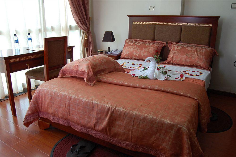 Addis Amba Hotel Bahar Dar Esterno foto