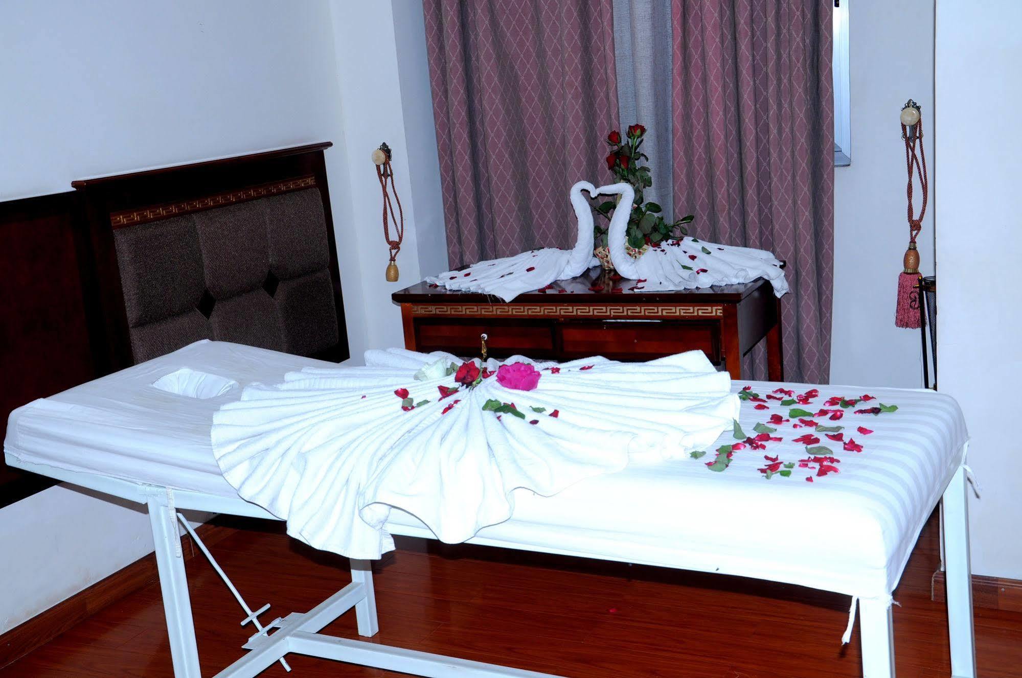 Addis Amba Hotel Bahar Dar Esterno foto